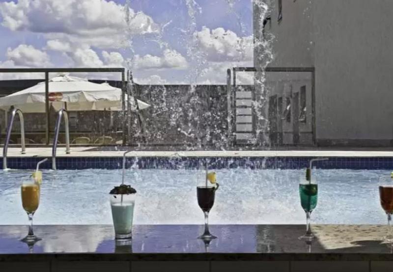Ramada Hotel & Suites Lagoa Santa By Wyndham Eksteriør bilde